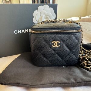 Chanel mini vanity with chain